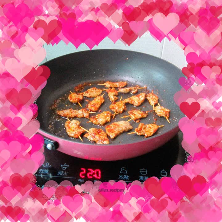 Spicy Toothpick Meat Skewers