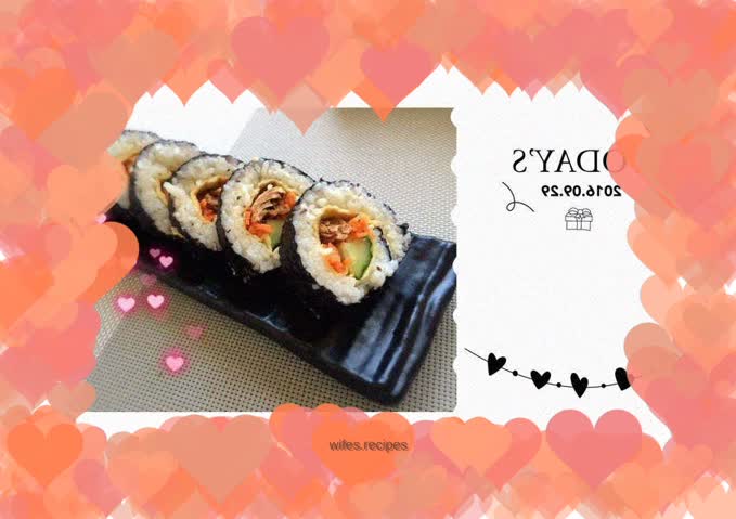 Fat-reduced meal tuna sushi