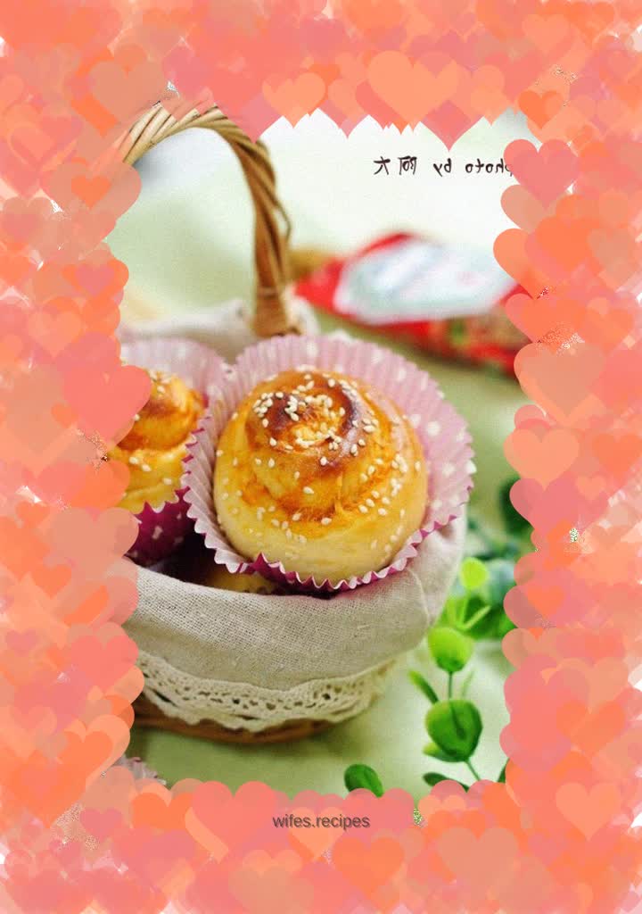 Tomato Sauce Pork Floss Bread Rolls