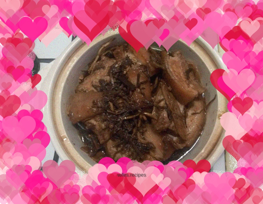 Dried pork with pickled vegetables and bamboo shoots