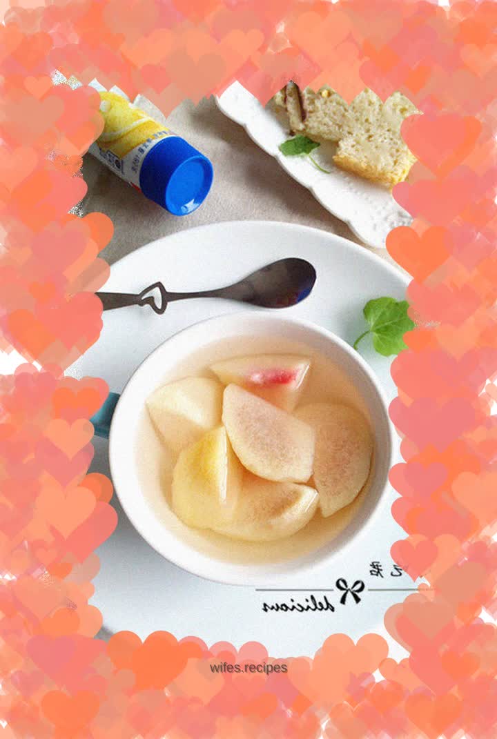 Refreshing peach drink