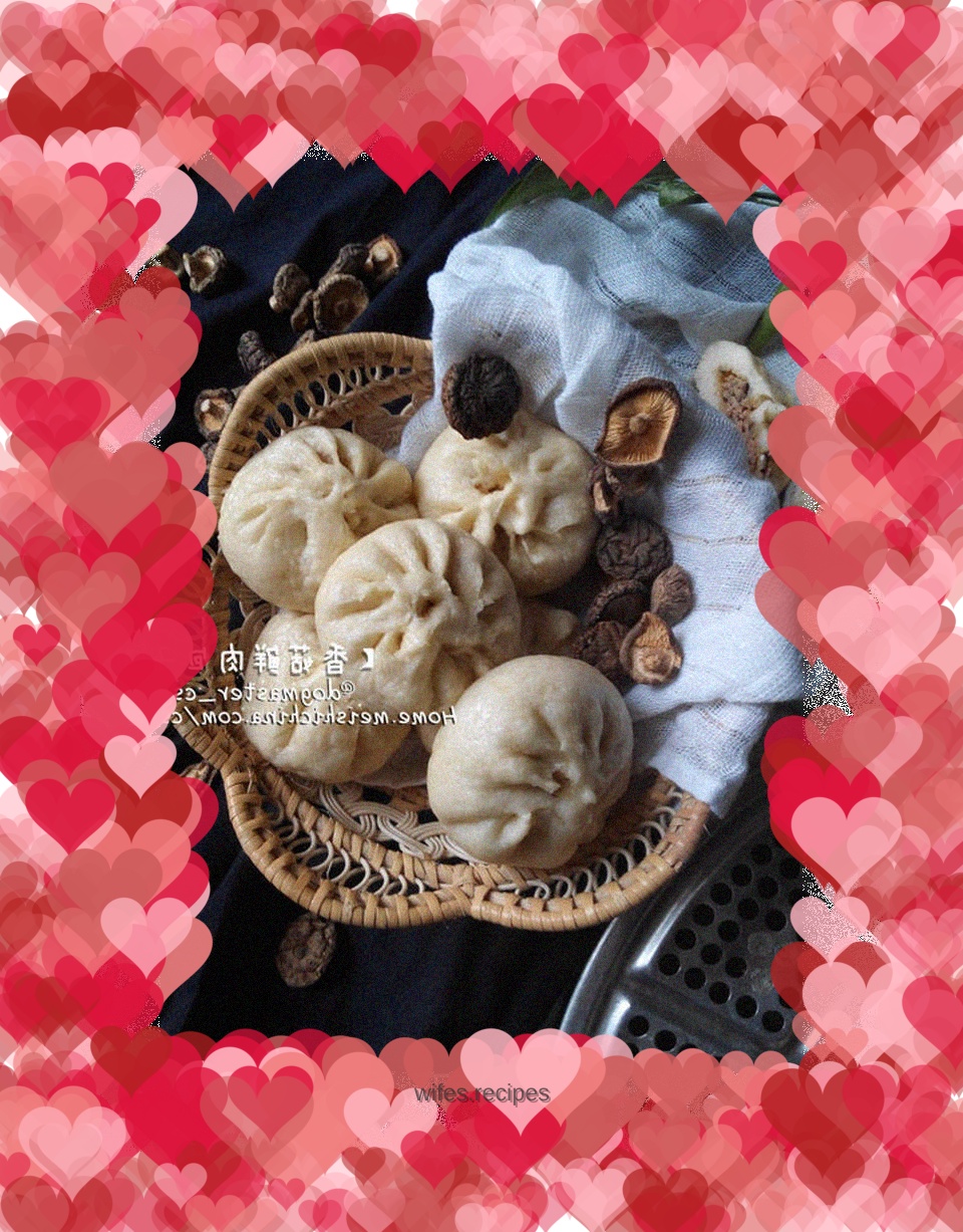 【Mushroom and fresh meat buns】