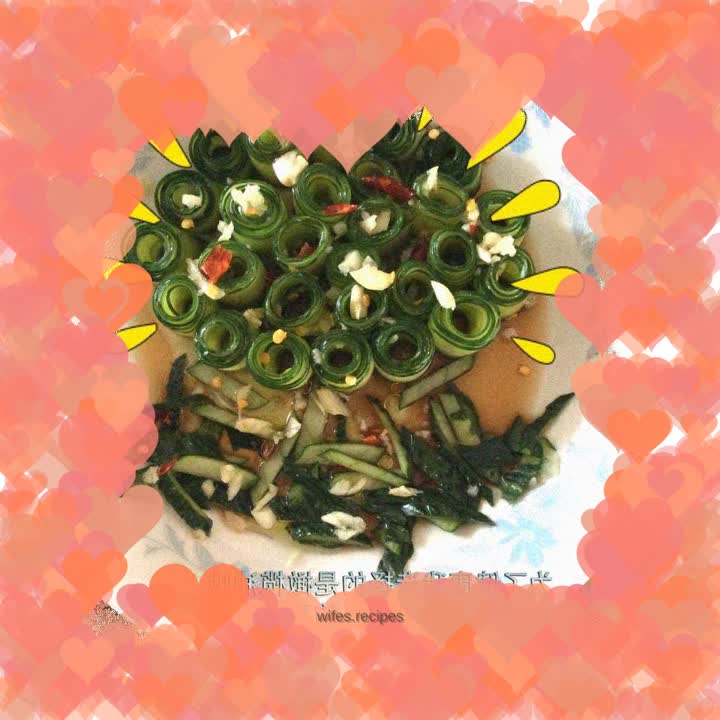 Cucumber rolls with oil
