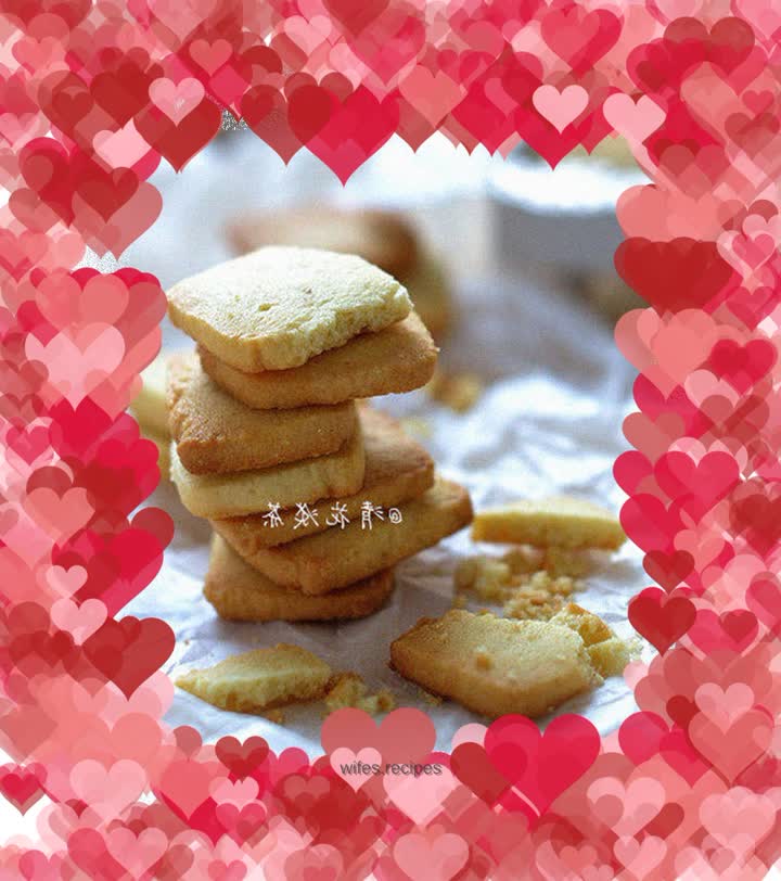 Delicious and easy to make snacks, almond cookies