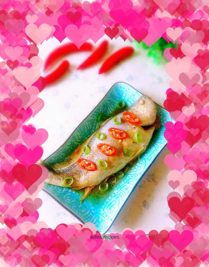 Braised yellow croaker