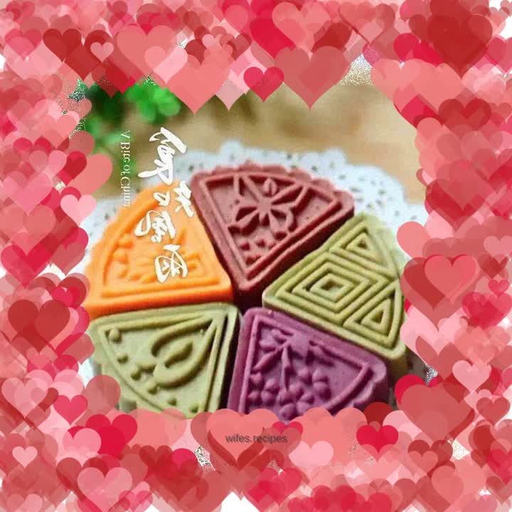 Peach Mountain Skin Mooncake