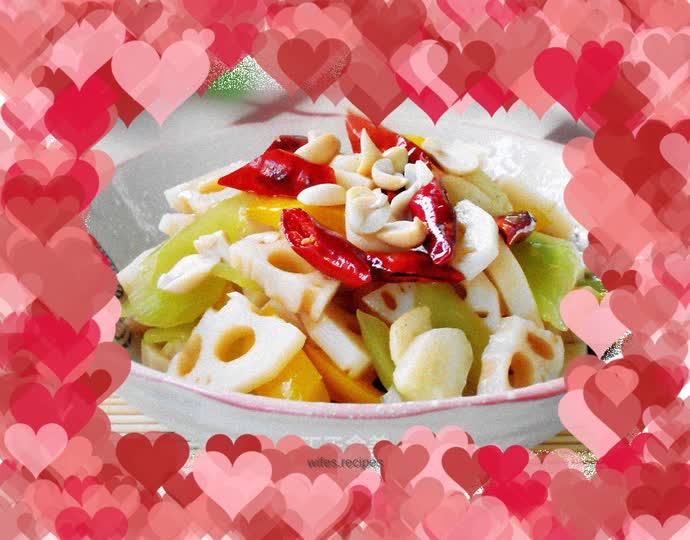 Stir-fried and refreshing lotus root slices