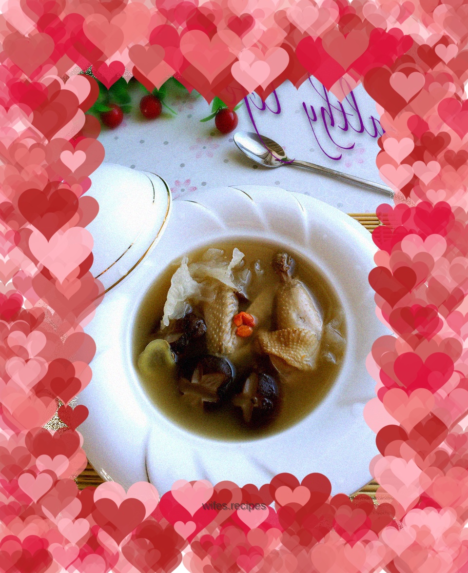 Mushroom and Chicken Soup