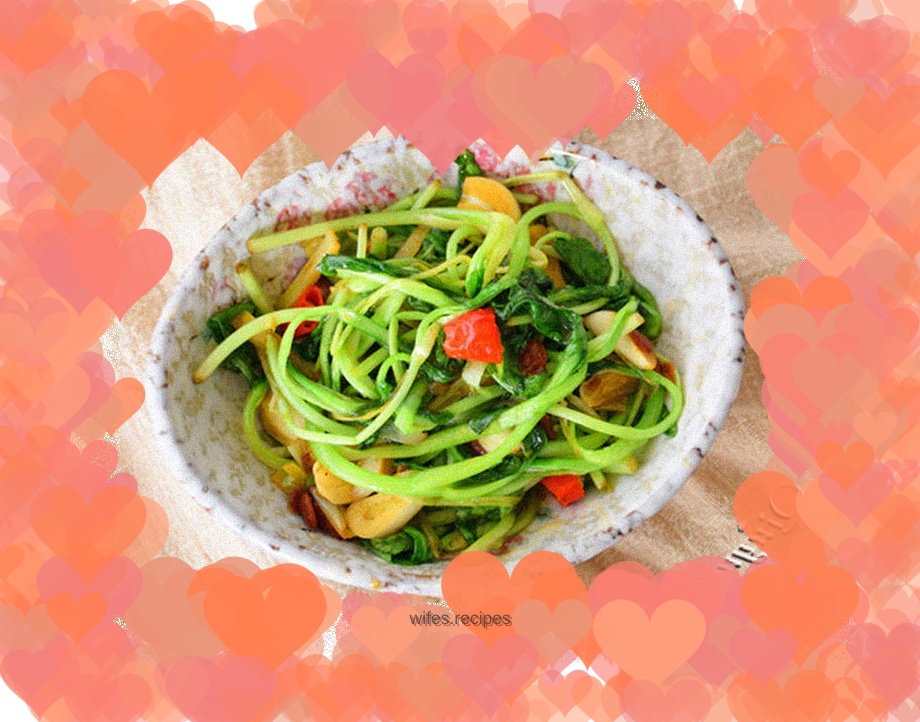 Sauce-flavored Chicken Feathered Vegetables