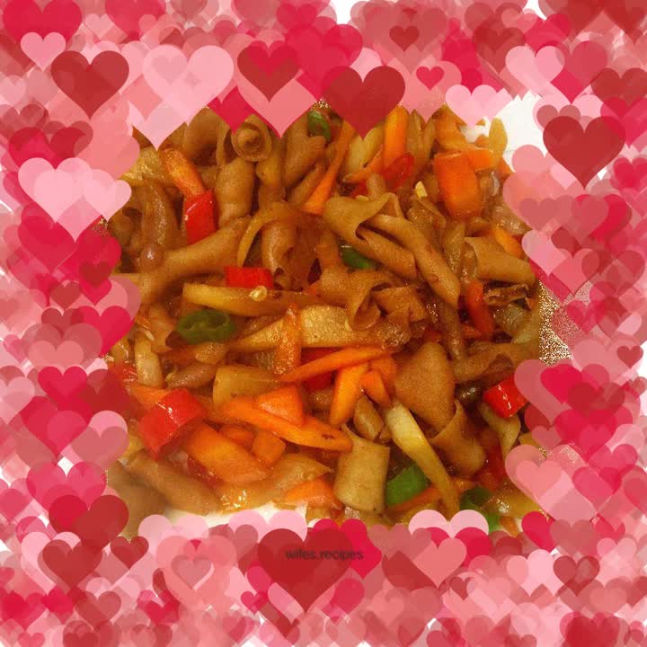 Spicy and Sour Duck Intestine