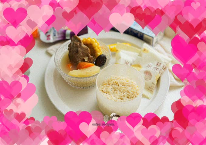 Corn, vegetable and duck soup for those over 36 months old