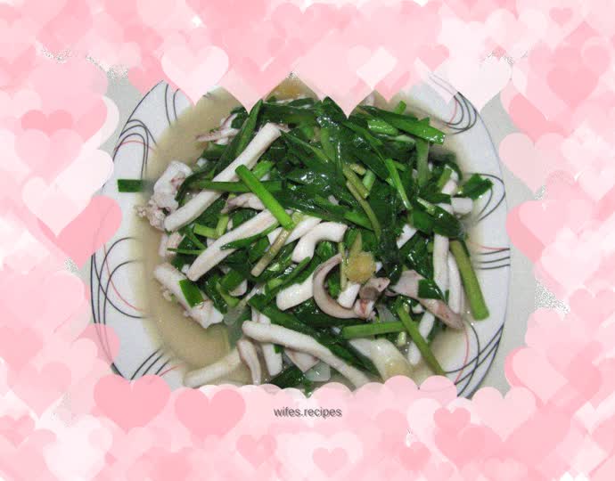 Perfect match--fried squid with leeks