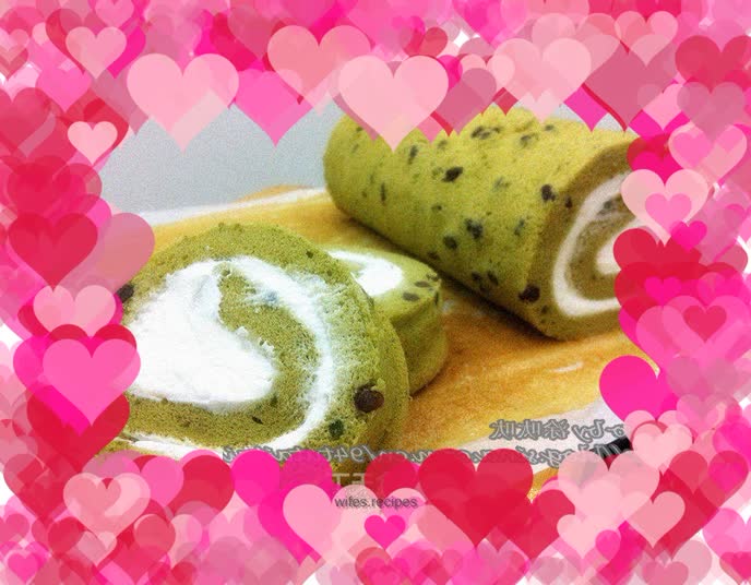 Sweet bean and matcha cream roll