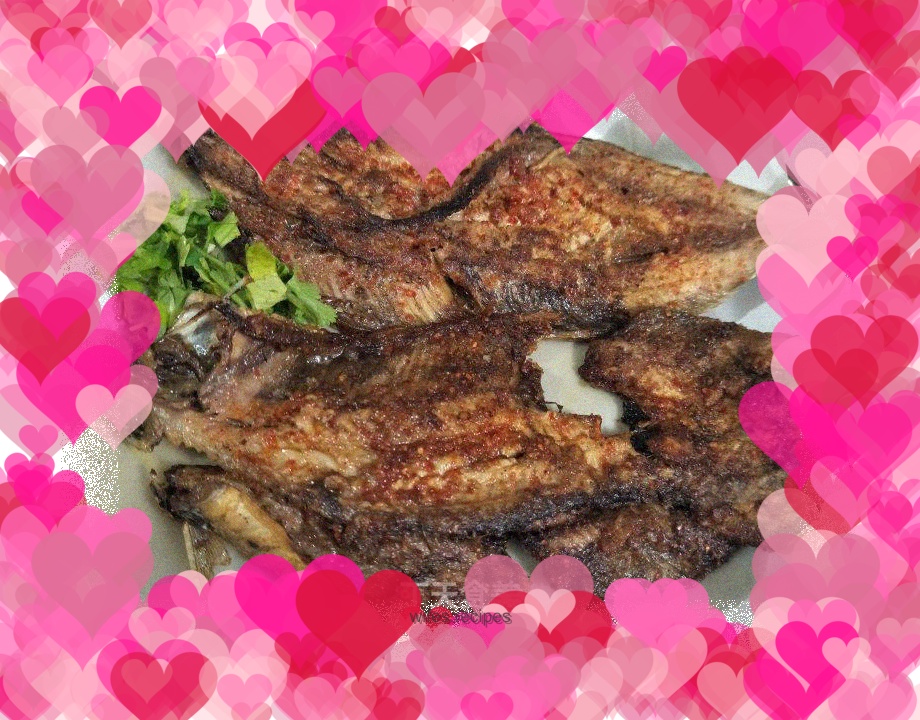 Sanjie pan-fried saury