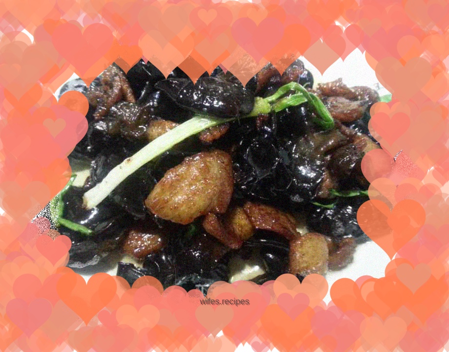 Stir-fried Pork Slices with Fungus