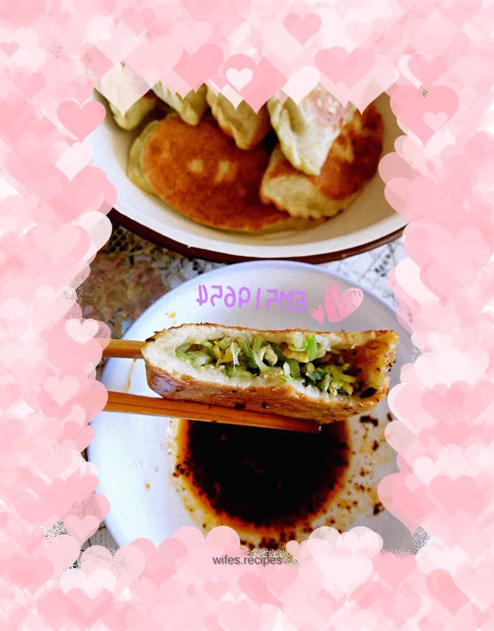 Zucchini, cucumber and egg vegetarian pie (fridge stock)