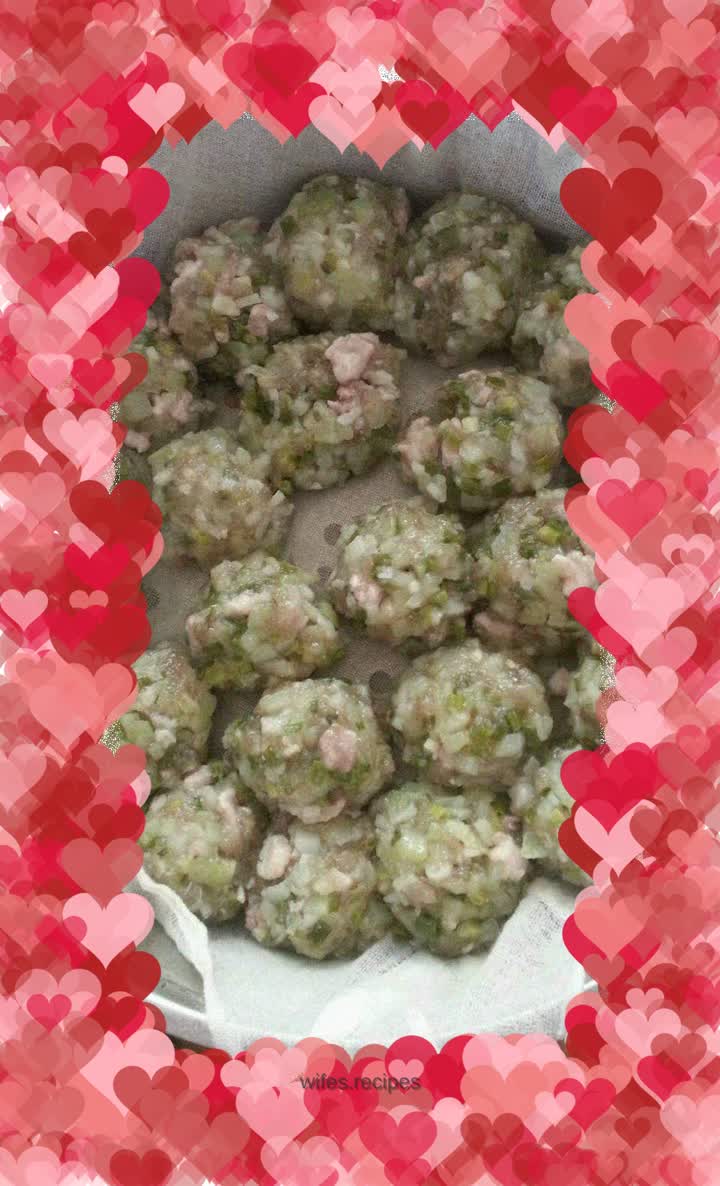Steamed Pine Balls
