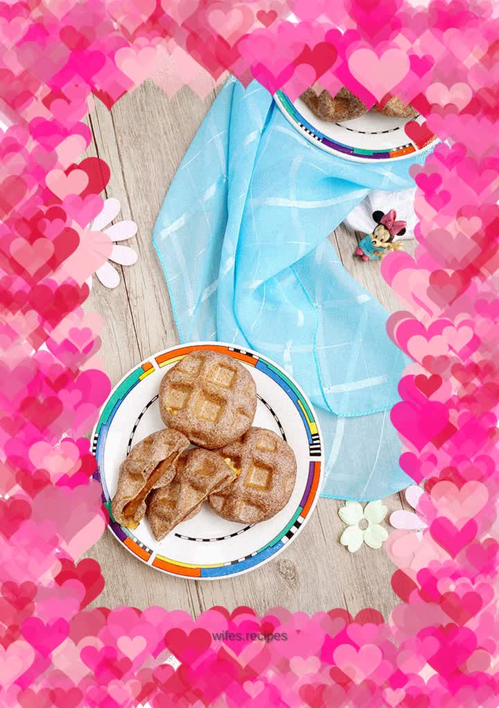 Sautéed Leg Cheese Dark Whole Wheat Plaid Waffles