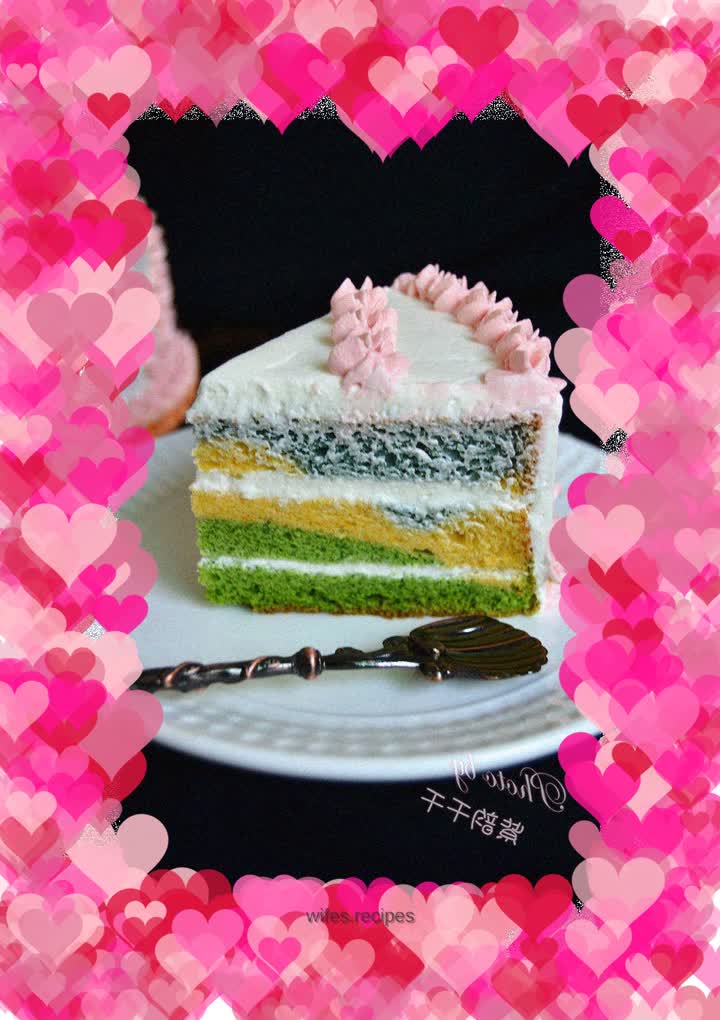 Three Color Cream Cake