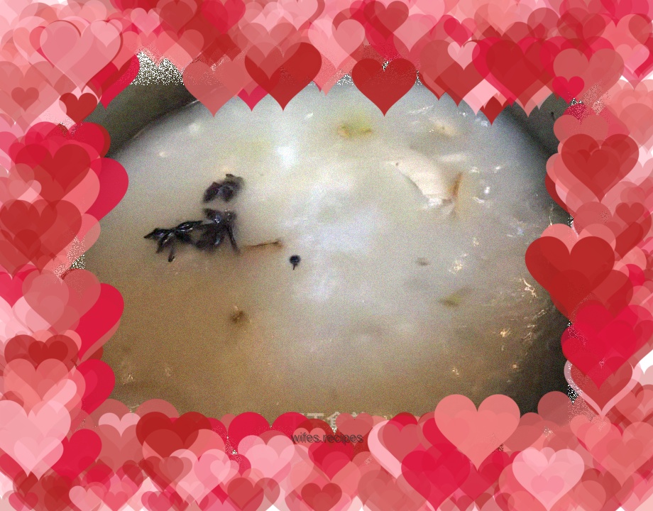 Crucian carp tofu soup/nutritional meal recipe for pregnant women/children