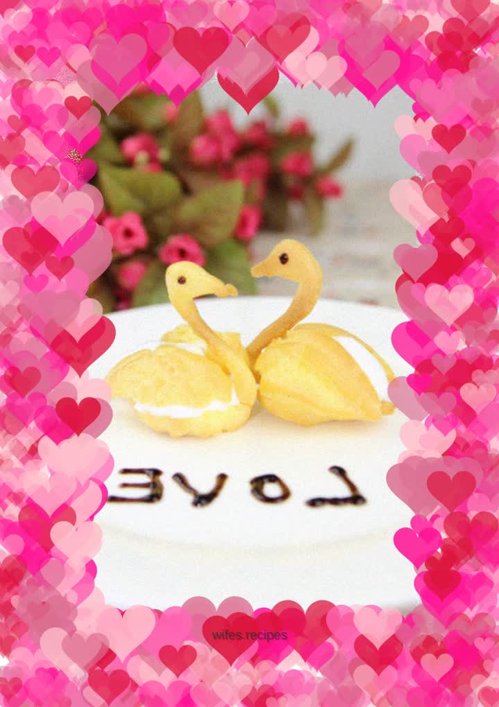 Swan Puff - Elegant and classy. Do you need a reason to love him?