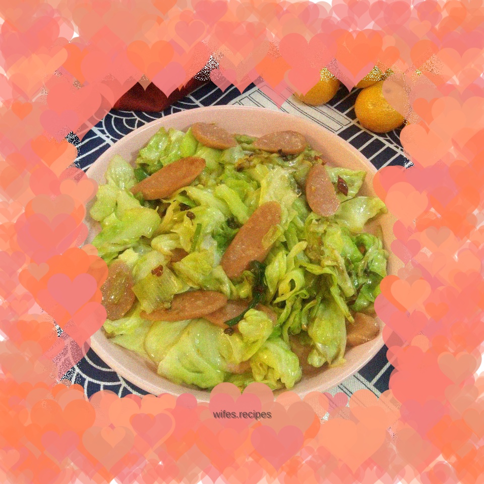 Stir-fried ham sausage with cabbage