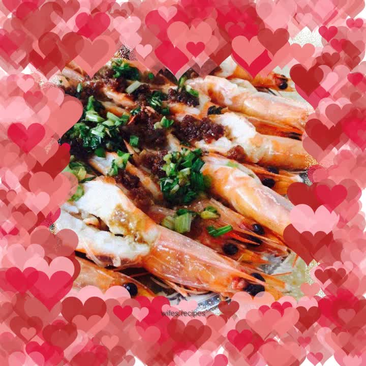 Steamed shrimp with garlic vermicelli