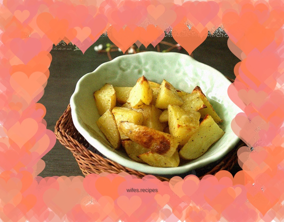 Black pepper roasted potatoes