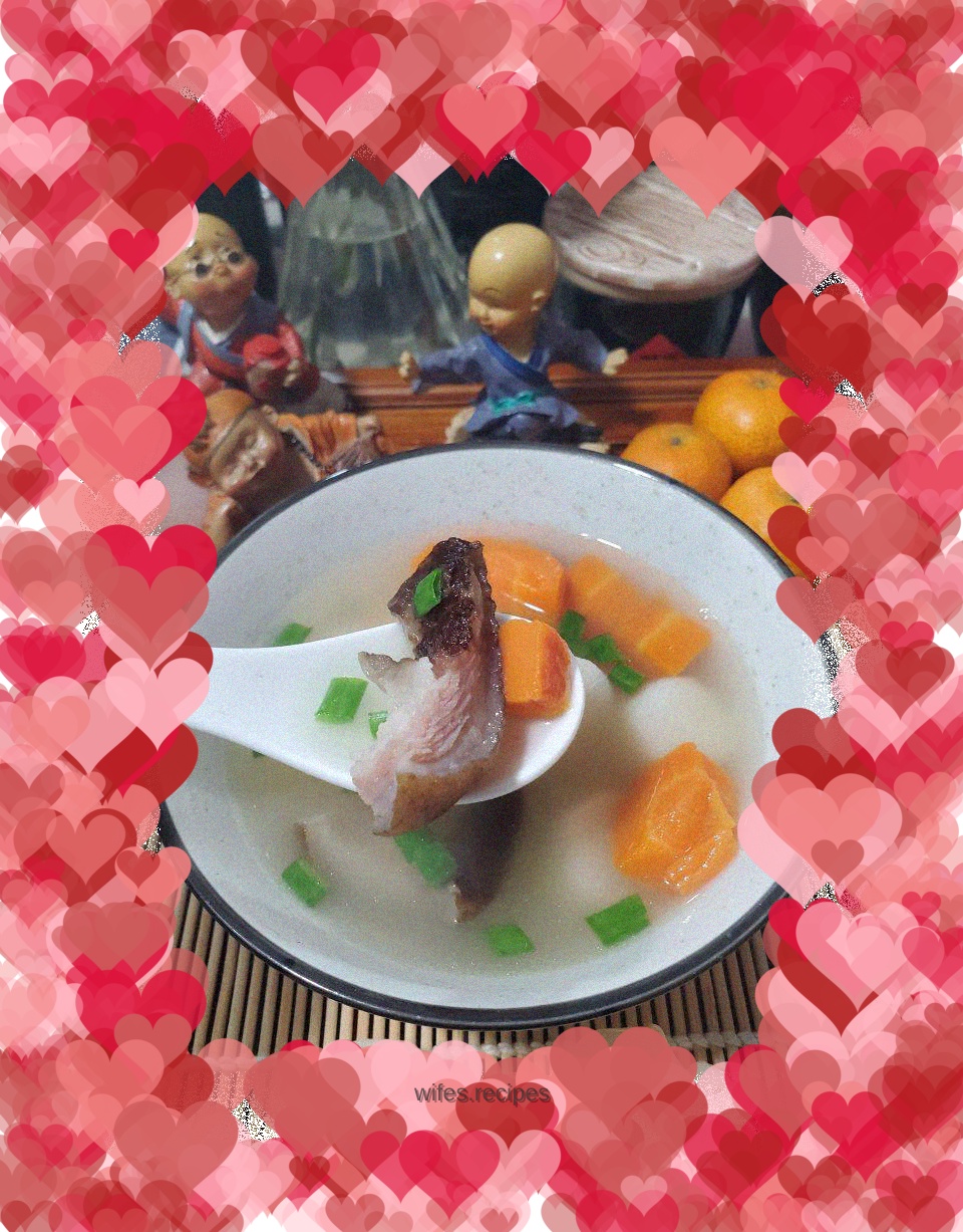 Smoked pig's trotters and braised yam