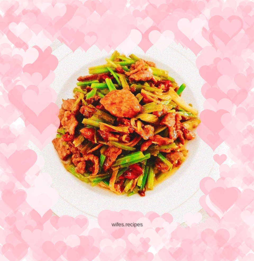 Stir-fried beef slices with celery
