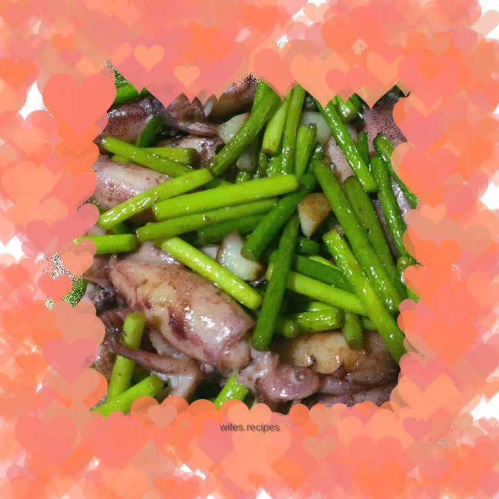 Stir-fried baby squid with garlic sauce