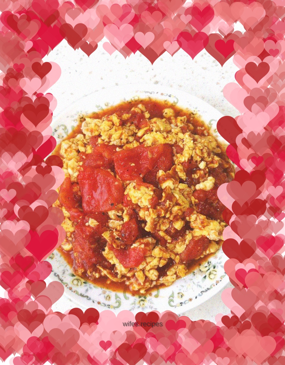 Scrambled eggs with tomatoes