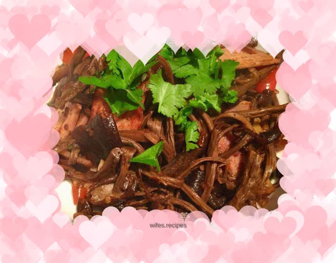 Dry pot tea tree mushroom