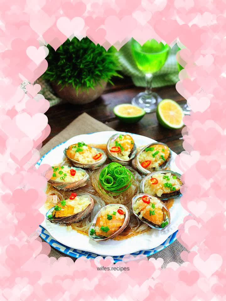 Steamed abalone with garlic vermicelli