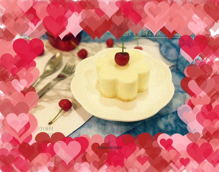 White Chocolate Flower Mousse