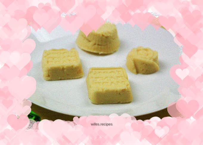 The light and shadow flow and the aroma of cheese - yogurt