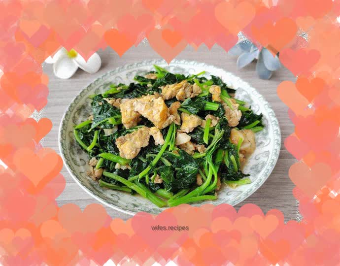 Amaranth scrambled eggs