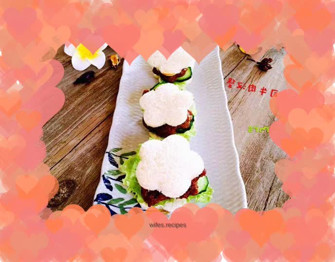 Flower toast beef burger