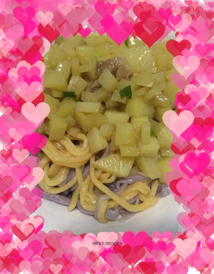 Purple sweet potato and carrot noodles