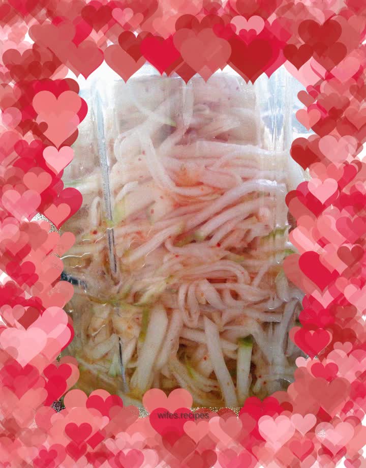 Pickle your own mustard greens---spicy pickles with rich flavor