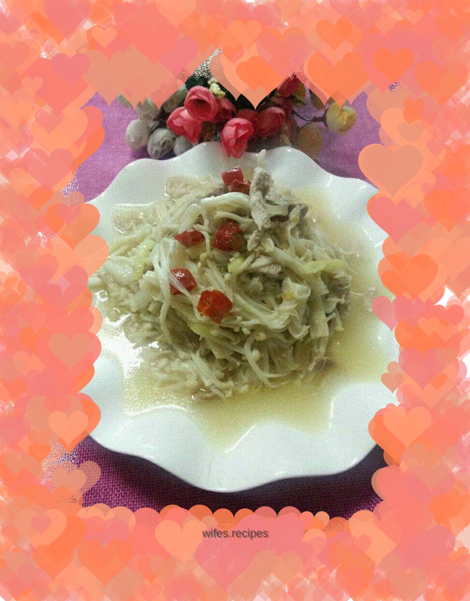 Stir-fried Shredded Pork with Enoki Mushrooms