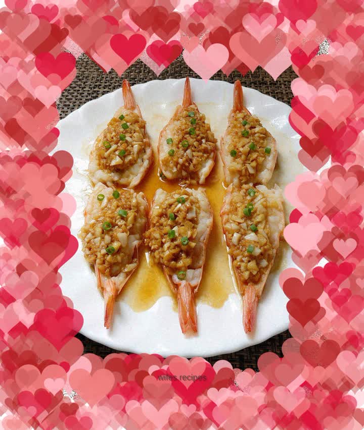 Steamed Shrimp with Garlic Sauce