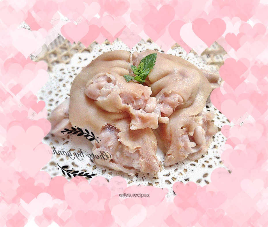 Stewed Pork Knuckles