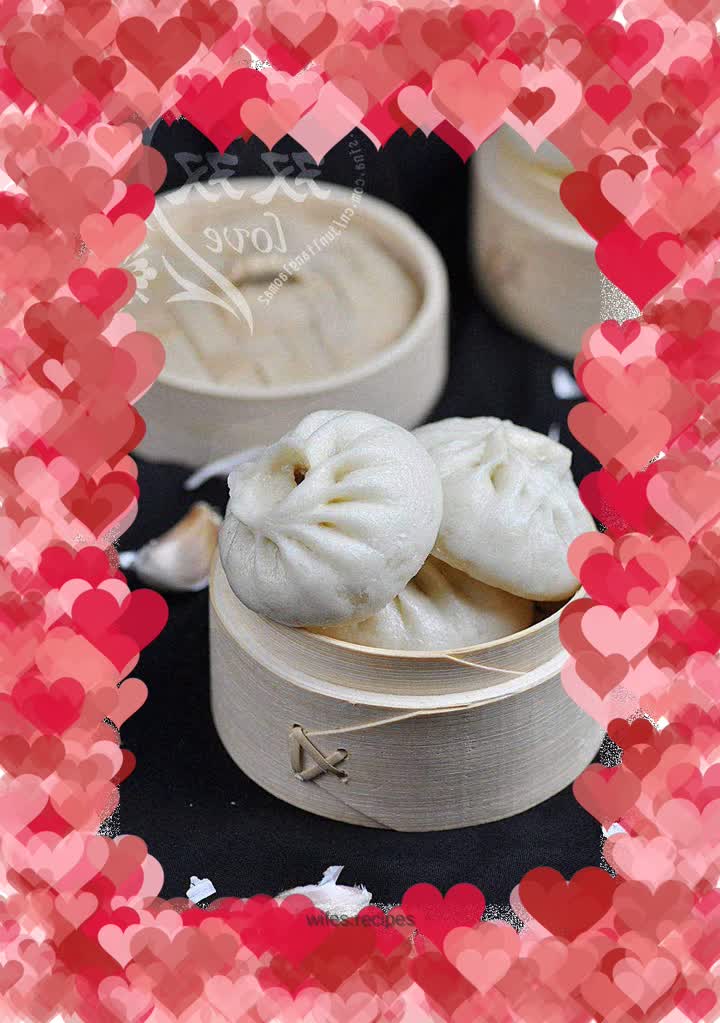 The buns are good-looking, it’s all about folding them - pork buns