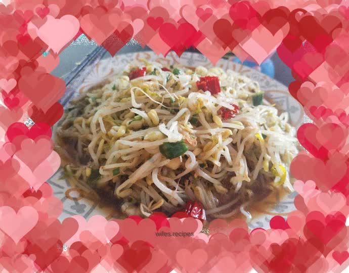 Cold bean sprouts, sour, spicy and refreshing, crunchy and super delicious with rice😋