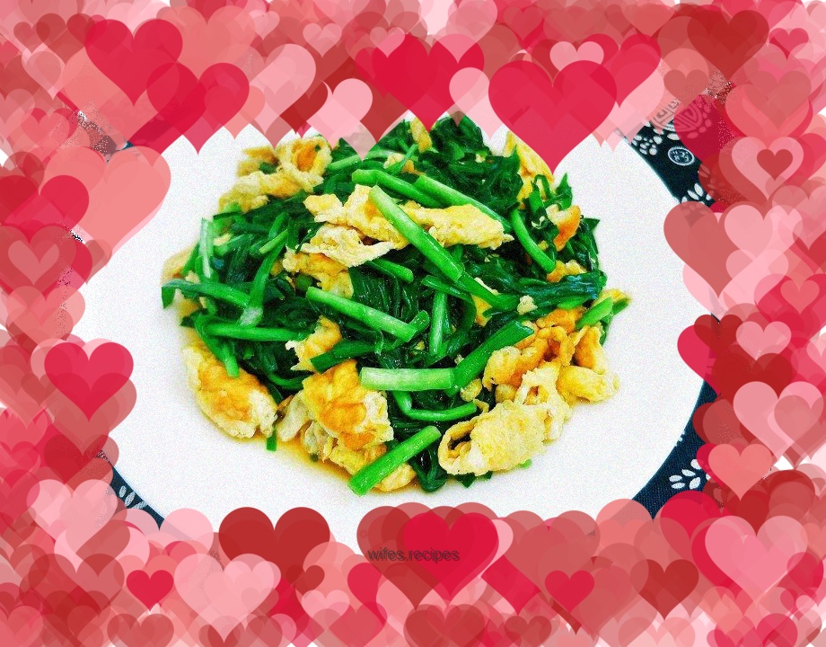 "Spring Seasonal Food" Fried Eggs with Chives