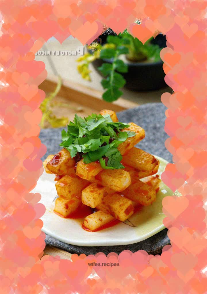 Spicy white radish strips