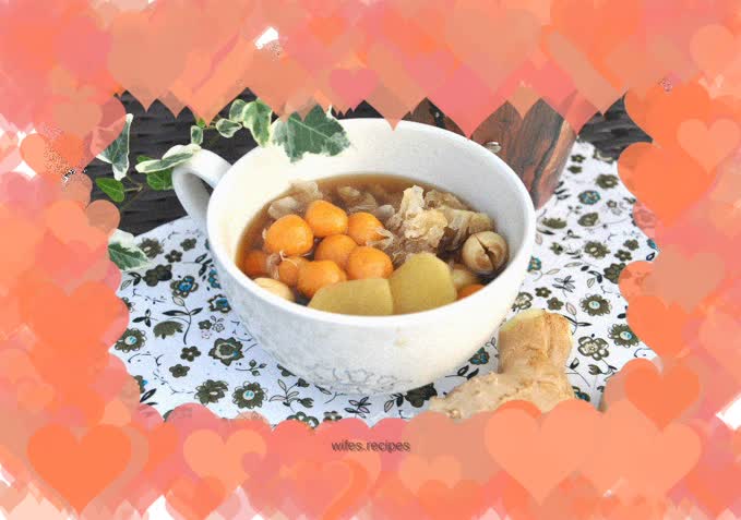 Potato Balls, Brown Sugar and Ginger Soup