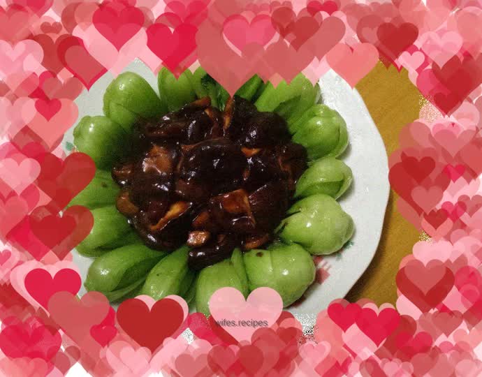 Mushrooms and green vegetables