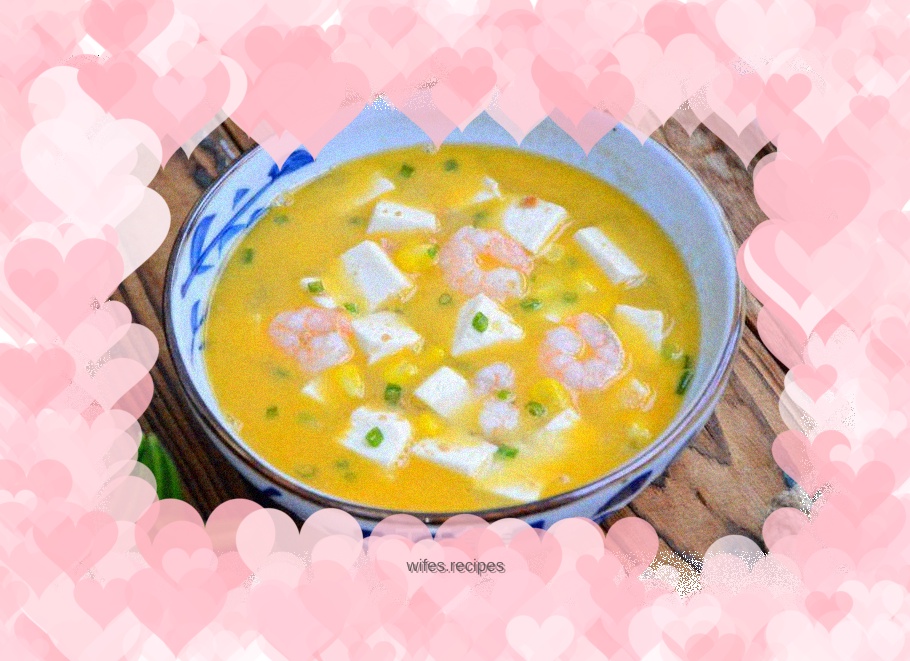 Shrimp and Tofu in Golden Soup